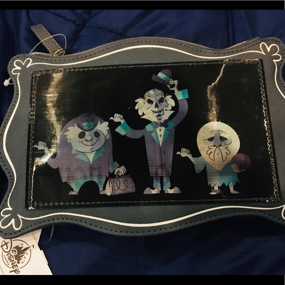 Disney Parks Haunted Mansion 3 Hitchhiking Ghosts Lenticular Clutch Pouch Bag.